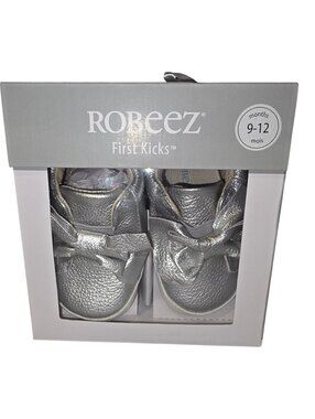 Robeez First Kicks Silver Baby Shoes Size 9-12 Months Soft Sole Moccasins